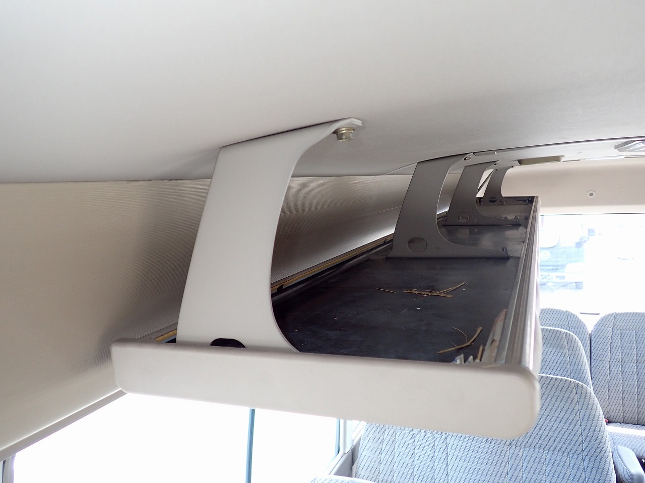 TOYOTA Coaster