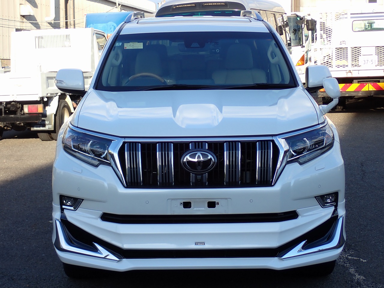 TOYOTA Land Cruiser Prado