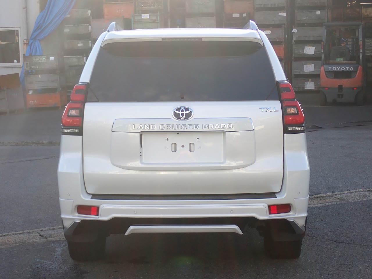 TOYOTA Land Cruiser Prado