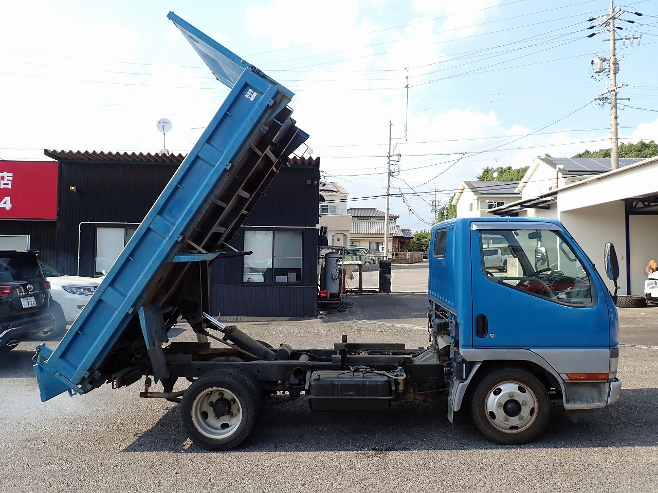 MITSUBISHI Canter