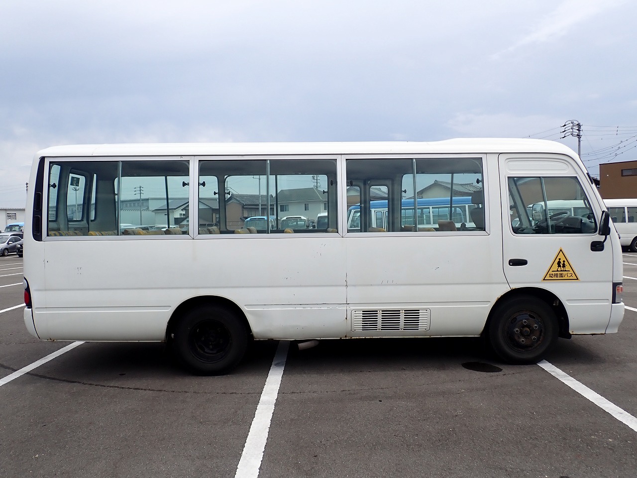 TOYOTA Coaster