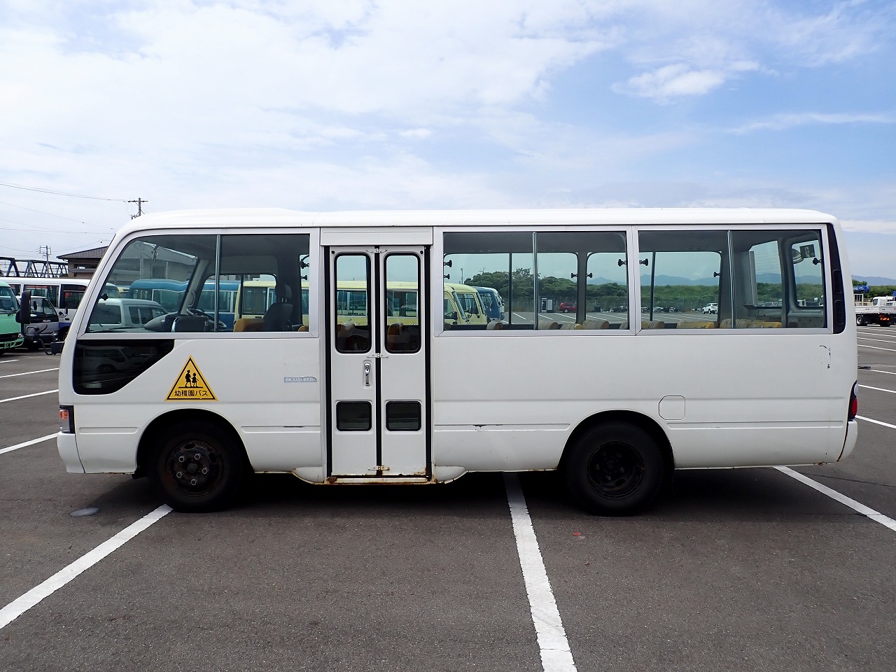 TOYOTA Coaster
