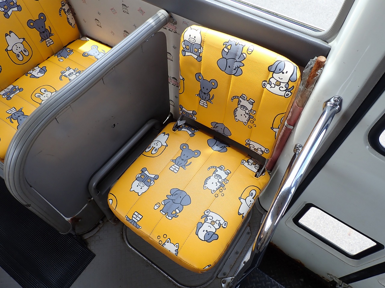 TOYOTA Coaster