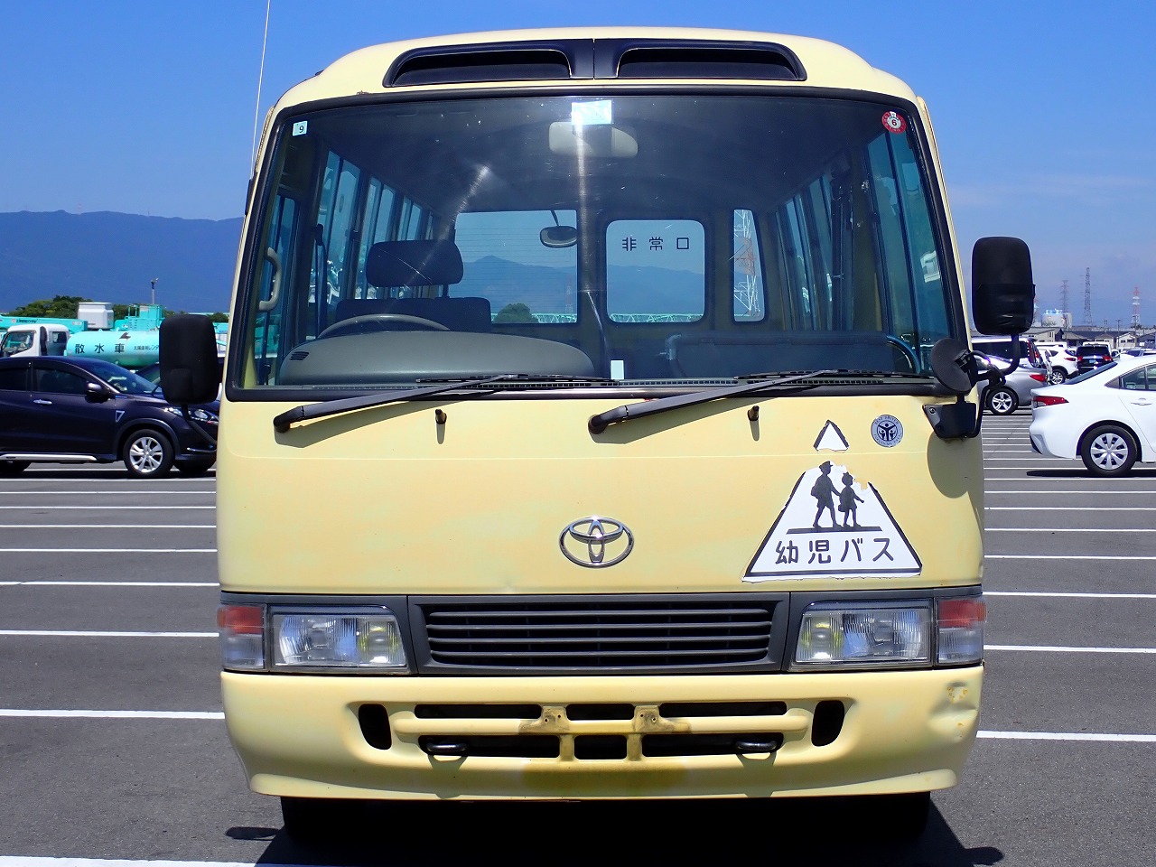 TOYOTA Coaster