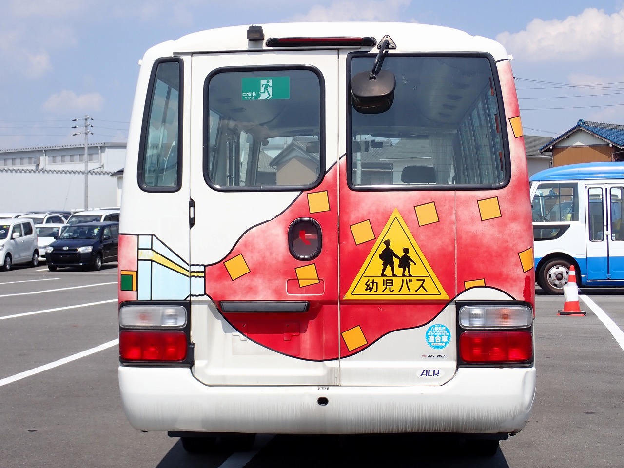TOYOTA Coaster
