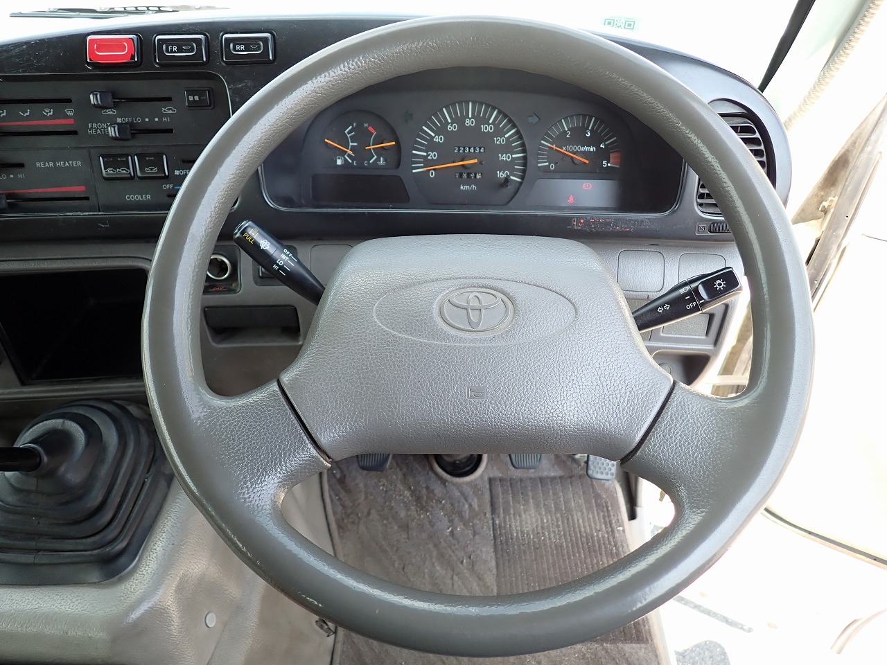 TOYOTA Coaster
