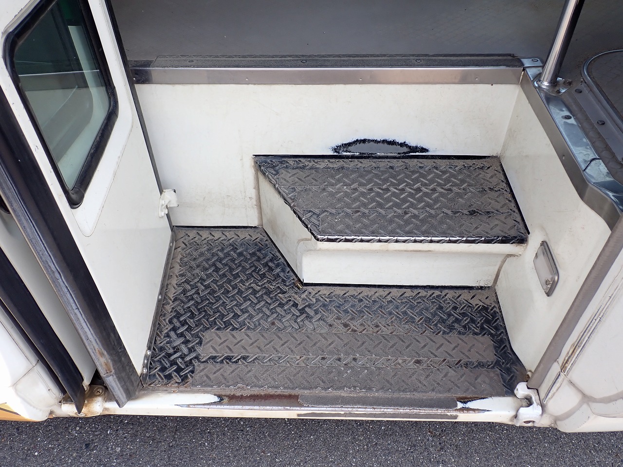 TOYOTA Coaster