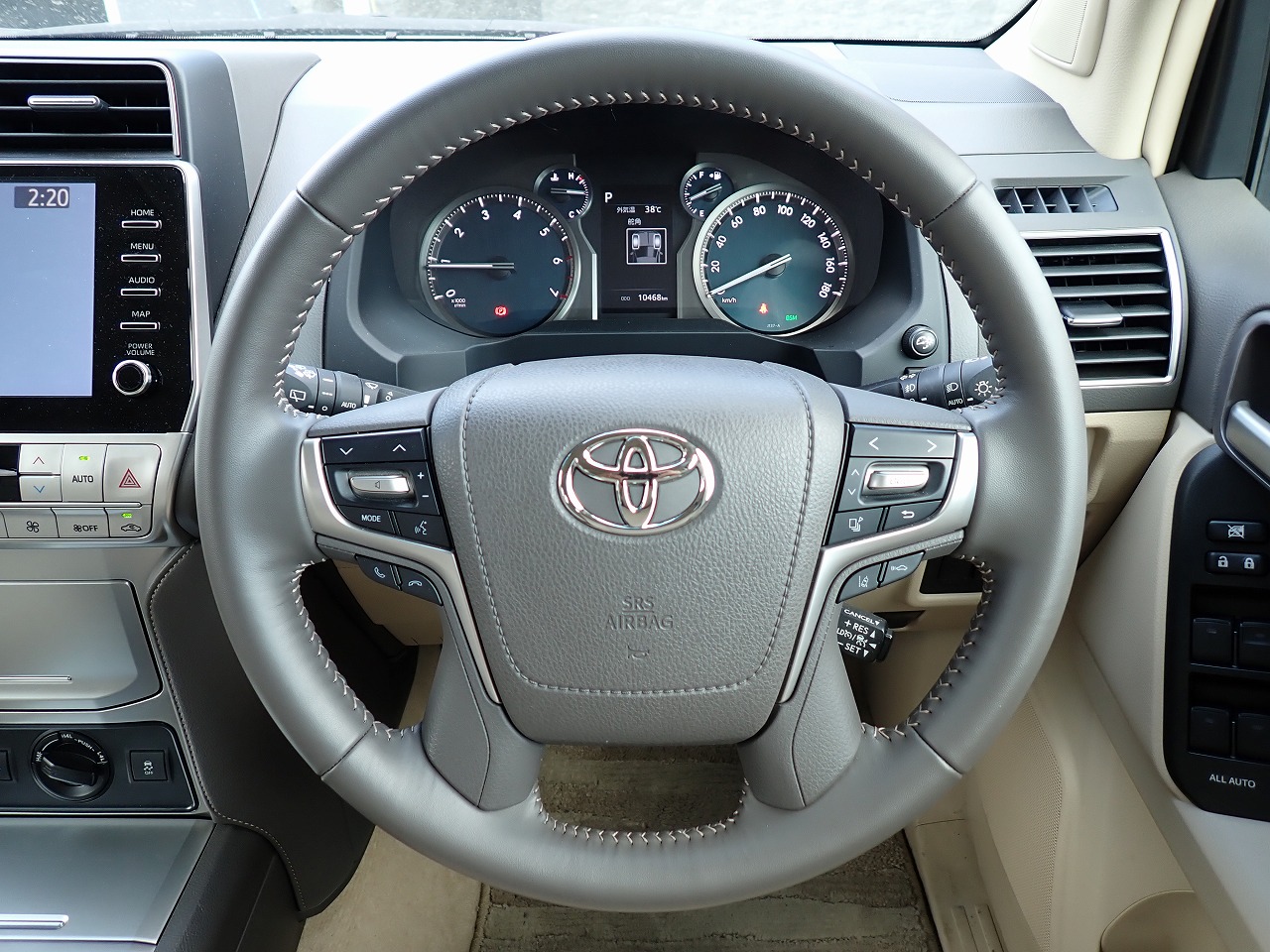 TOYOTA Land Cruiser Prado