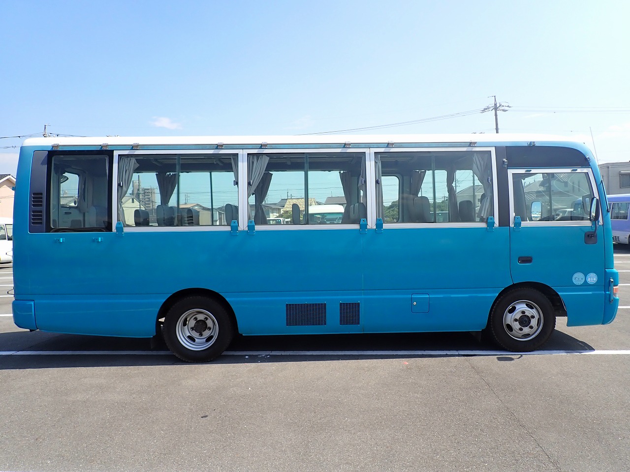NISSAN Civilian Bus