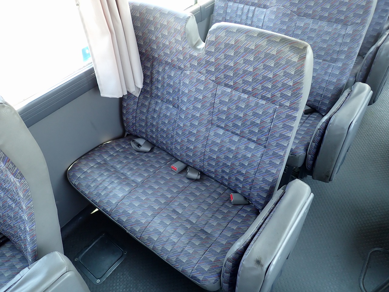 NISSAN Civilian Bus