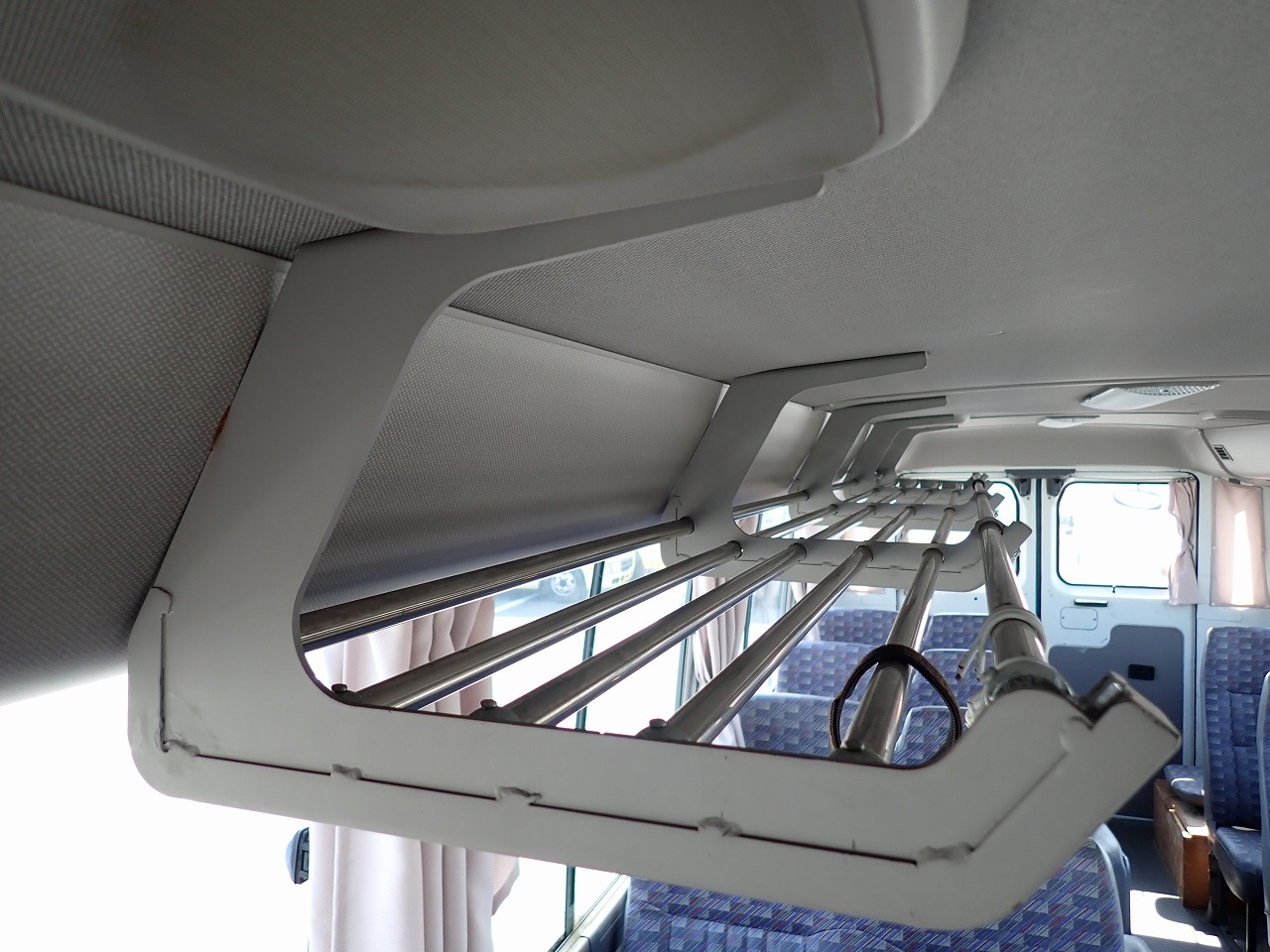 NISSAN Civilian Bus