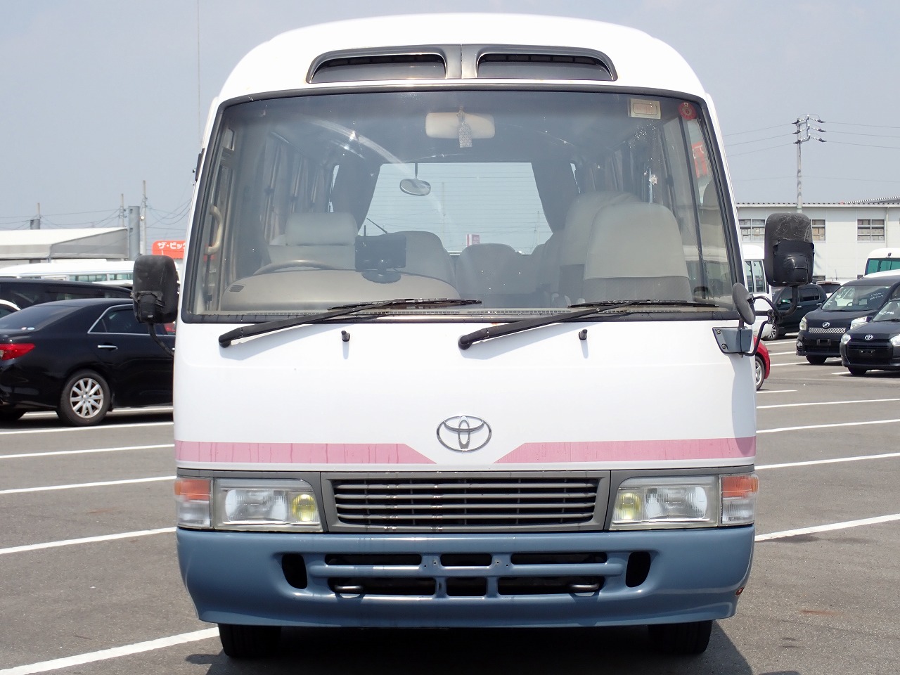 TOYOTA Coaster