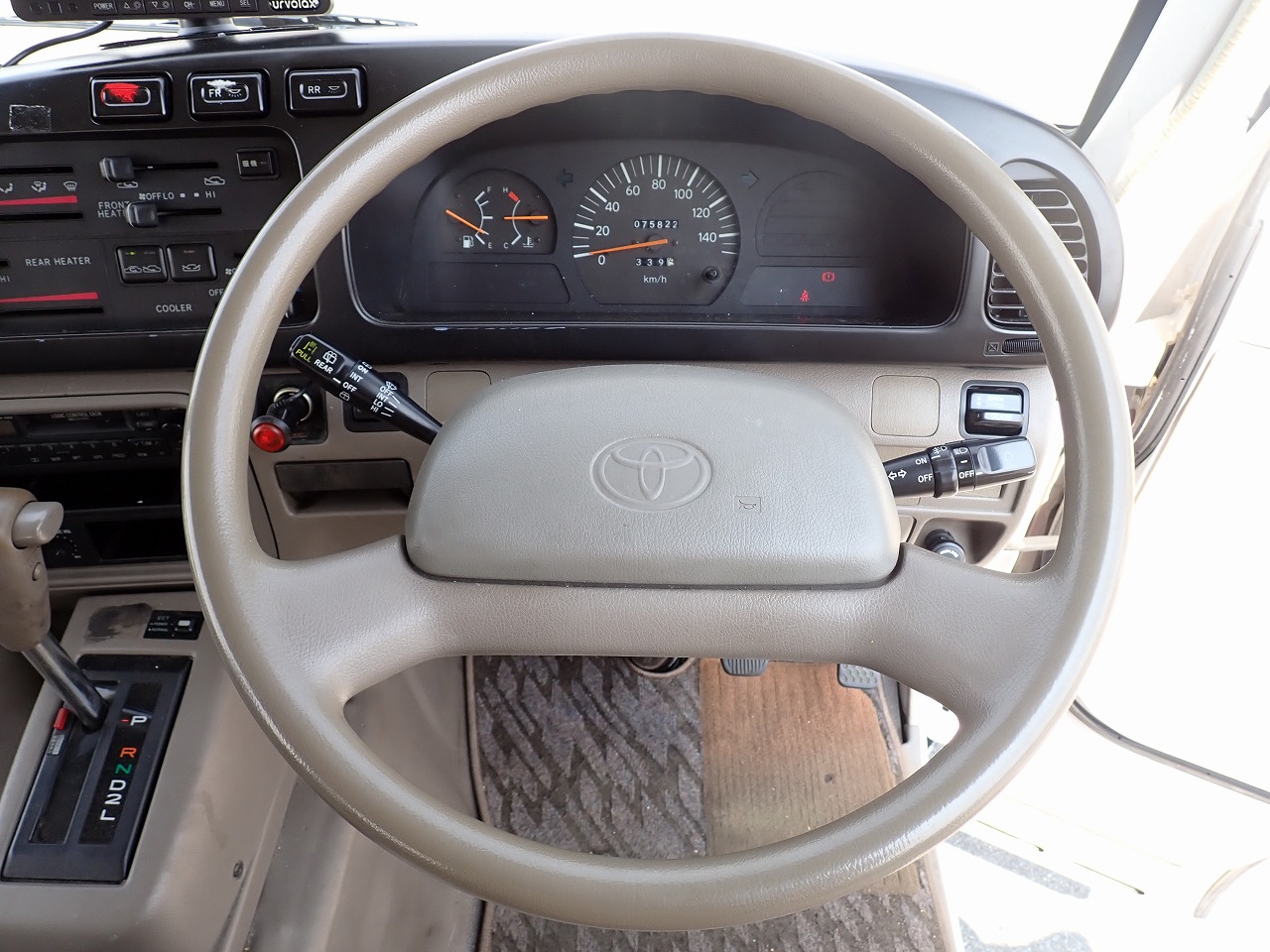 TOYOTA Coaster