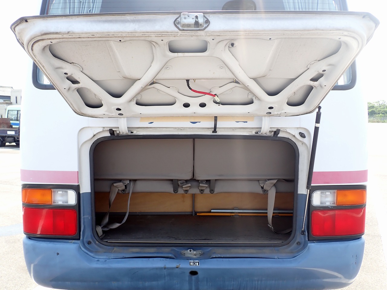 TOYOTA Coaster