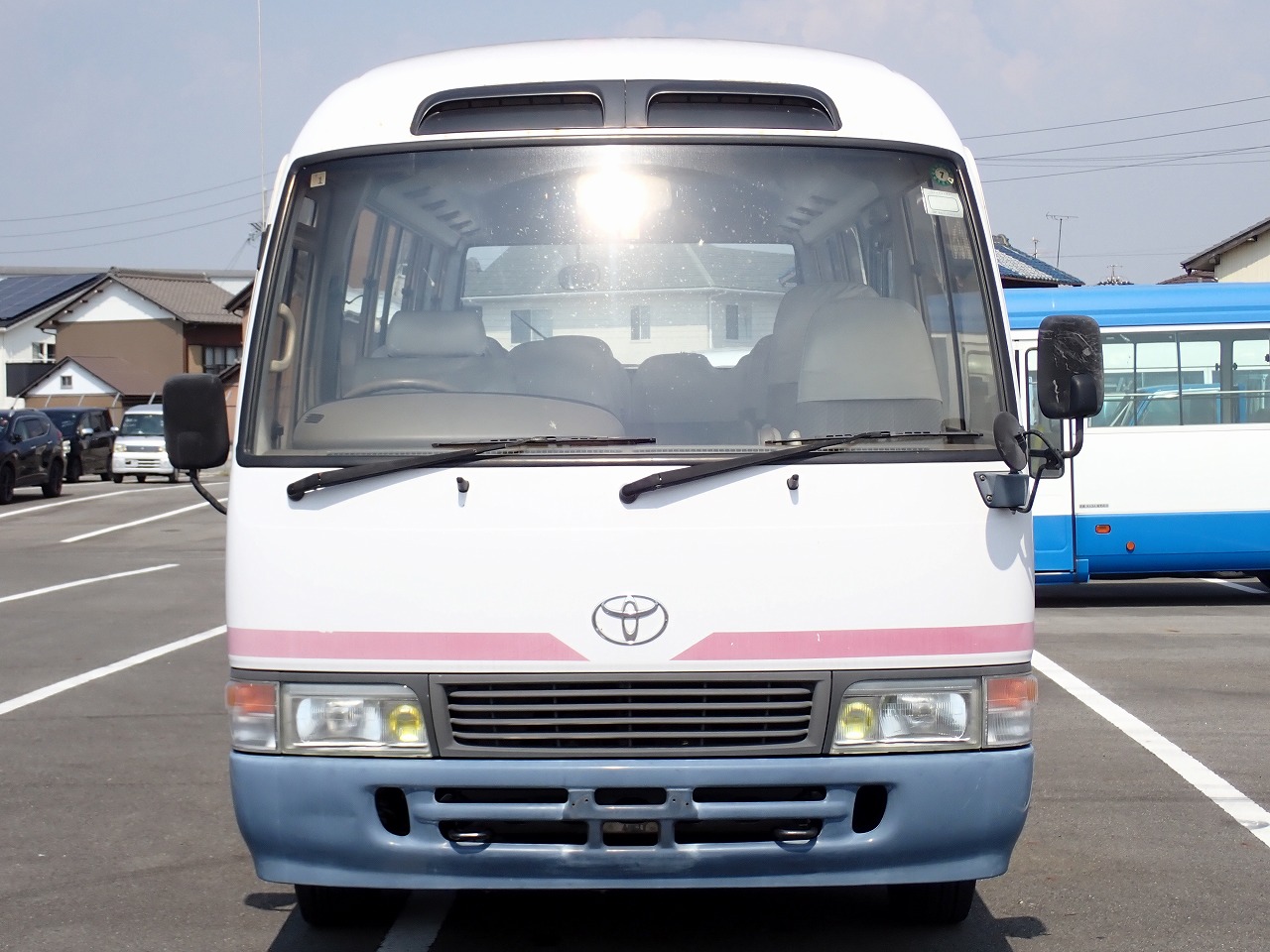 TOYOTA Coaster