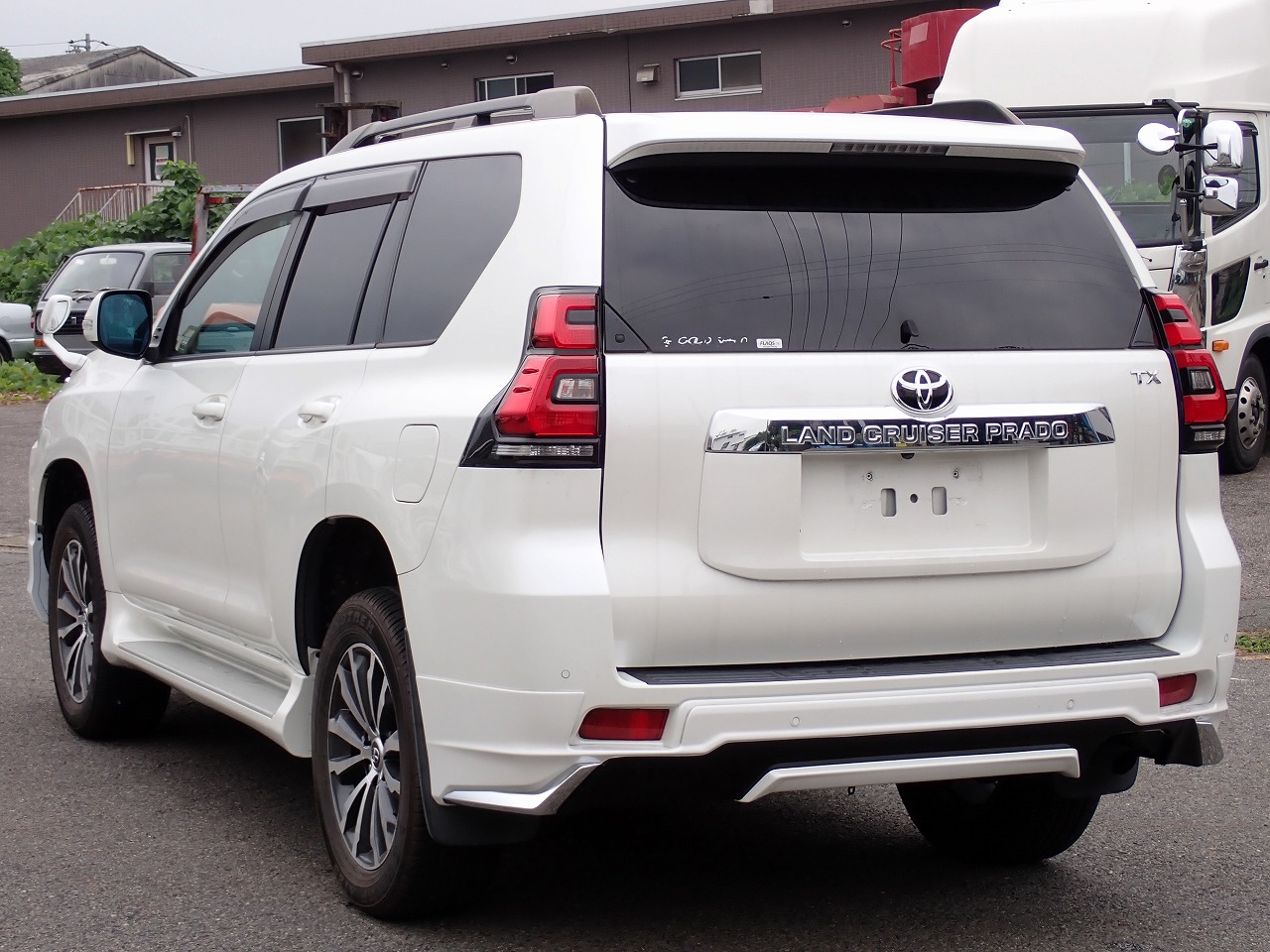 TOYOTA Land Cruiser Prado