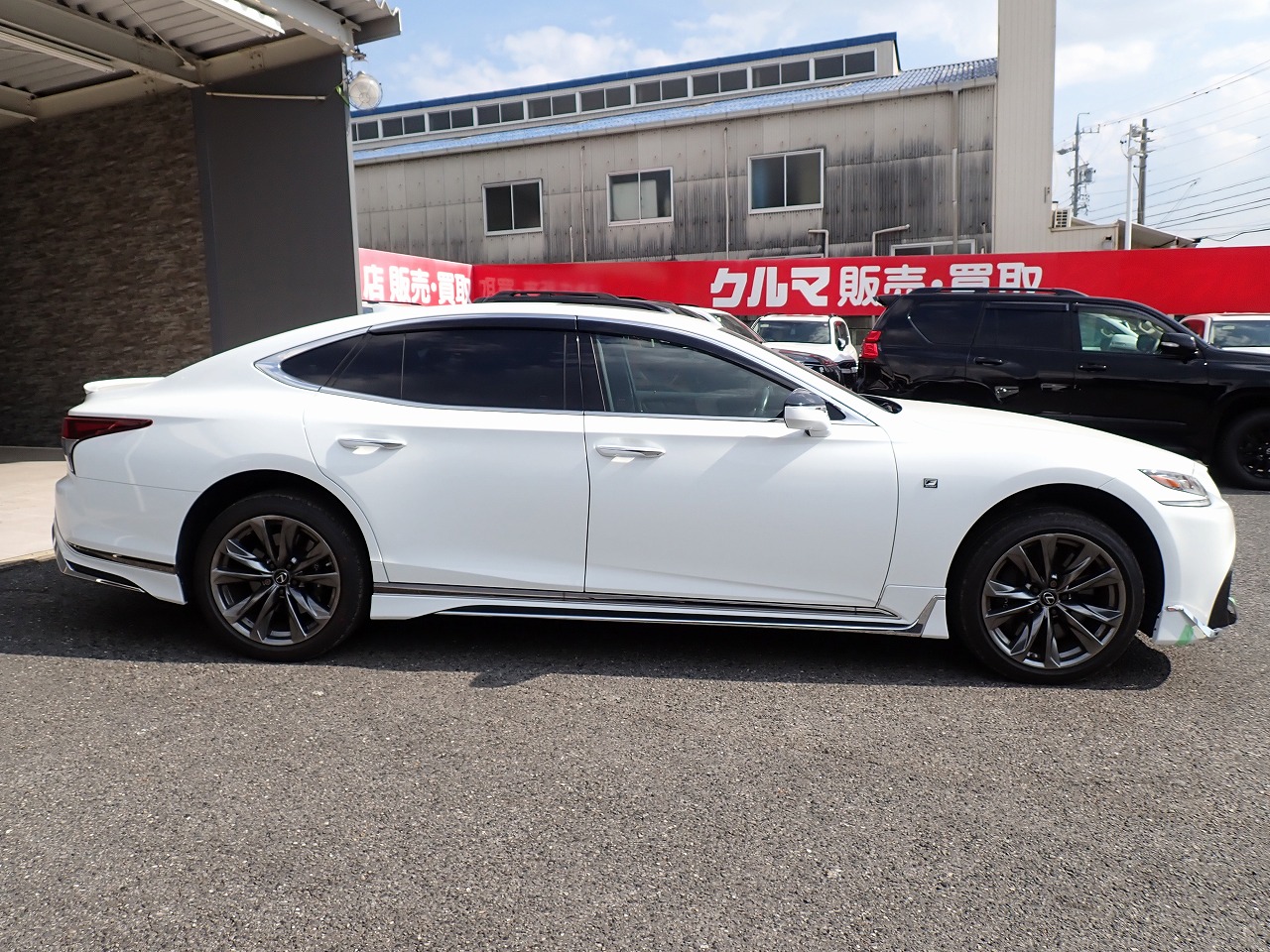 LEXUS LS
