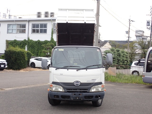 HINO Dutro