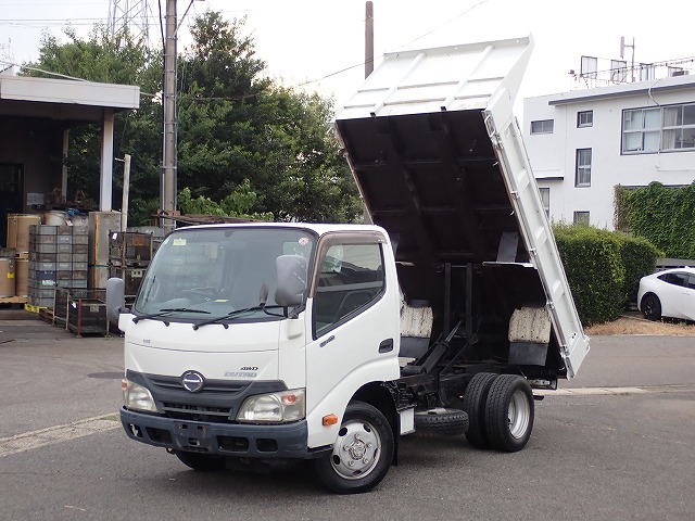 HINO Dutro