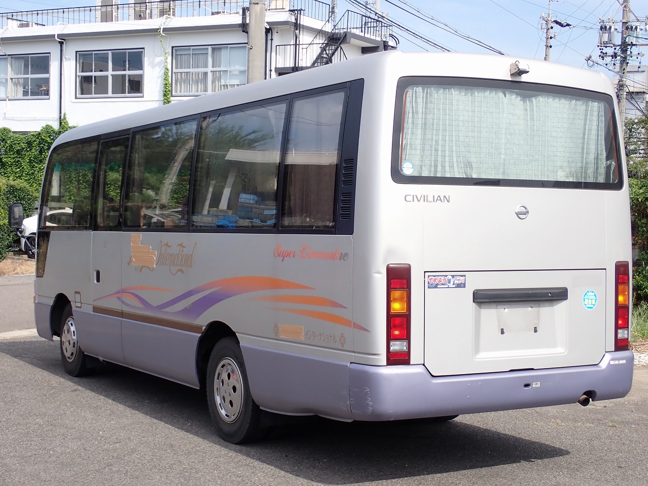 NISSAN Caravan Bus