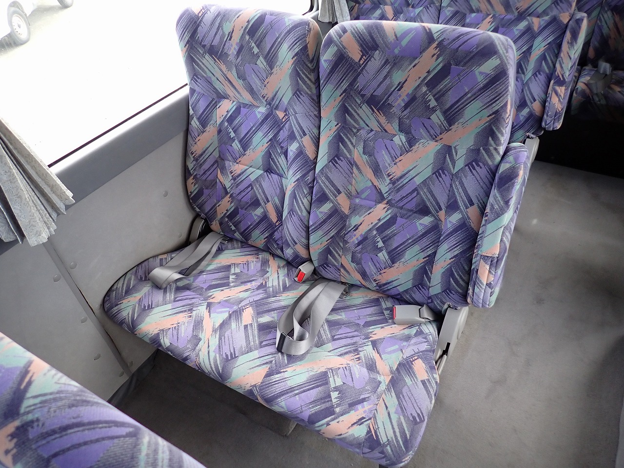 NISSAN Caravan Bus