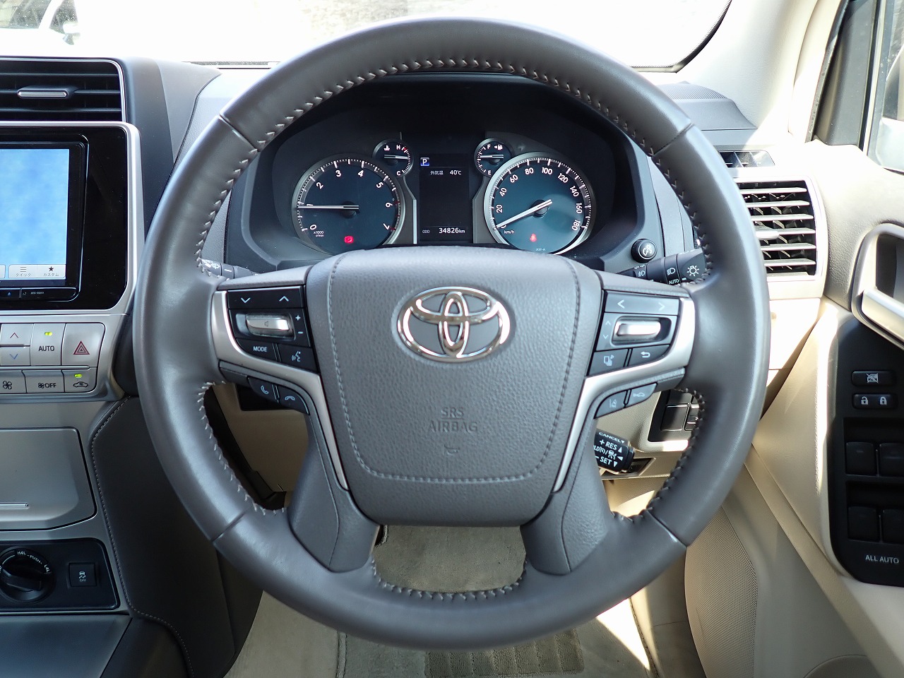 TOYOTA Land Cruiser Prado