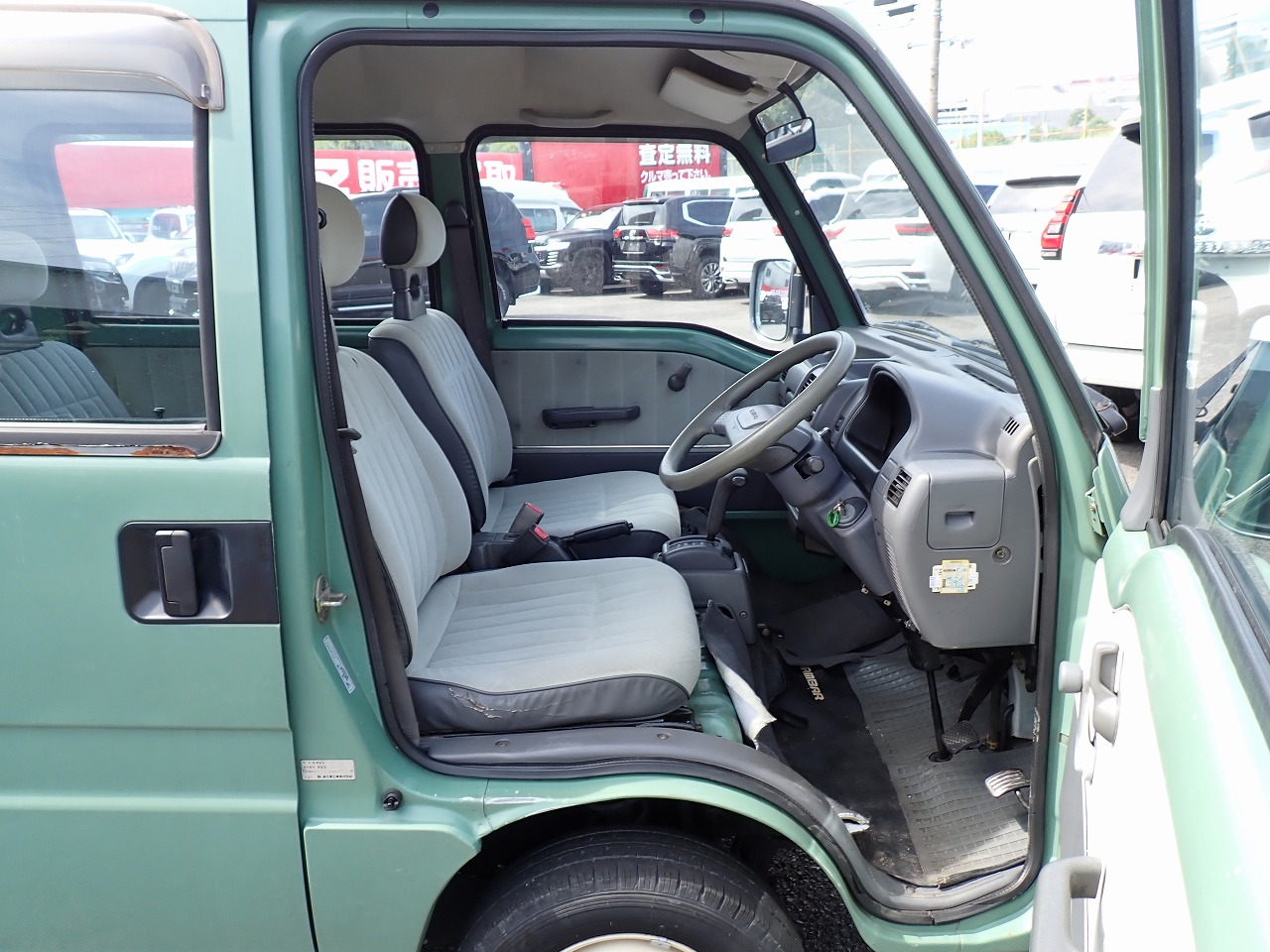 SUBARU Sambar Diaz