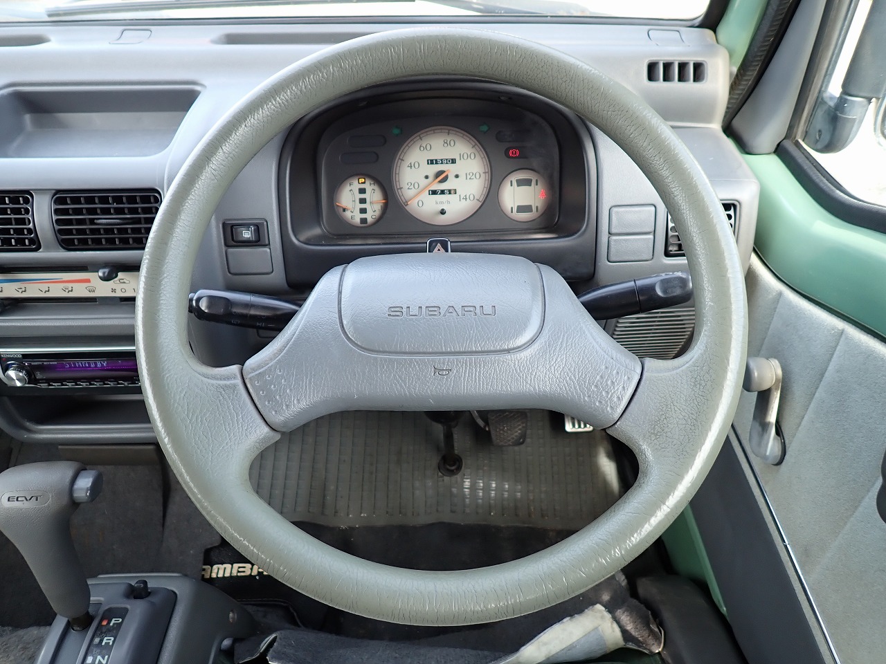 SUBARU Sambar Diaz