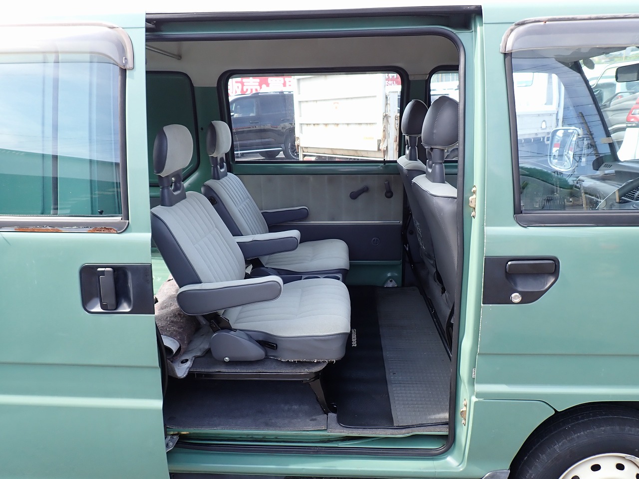 SUBARU Sambar Diaz