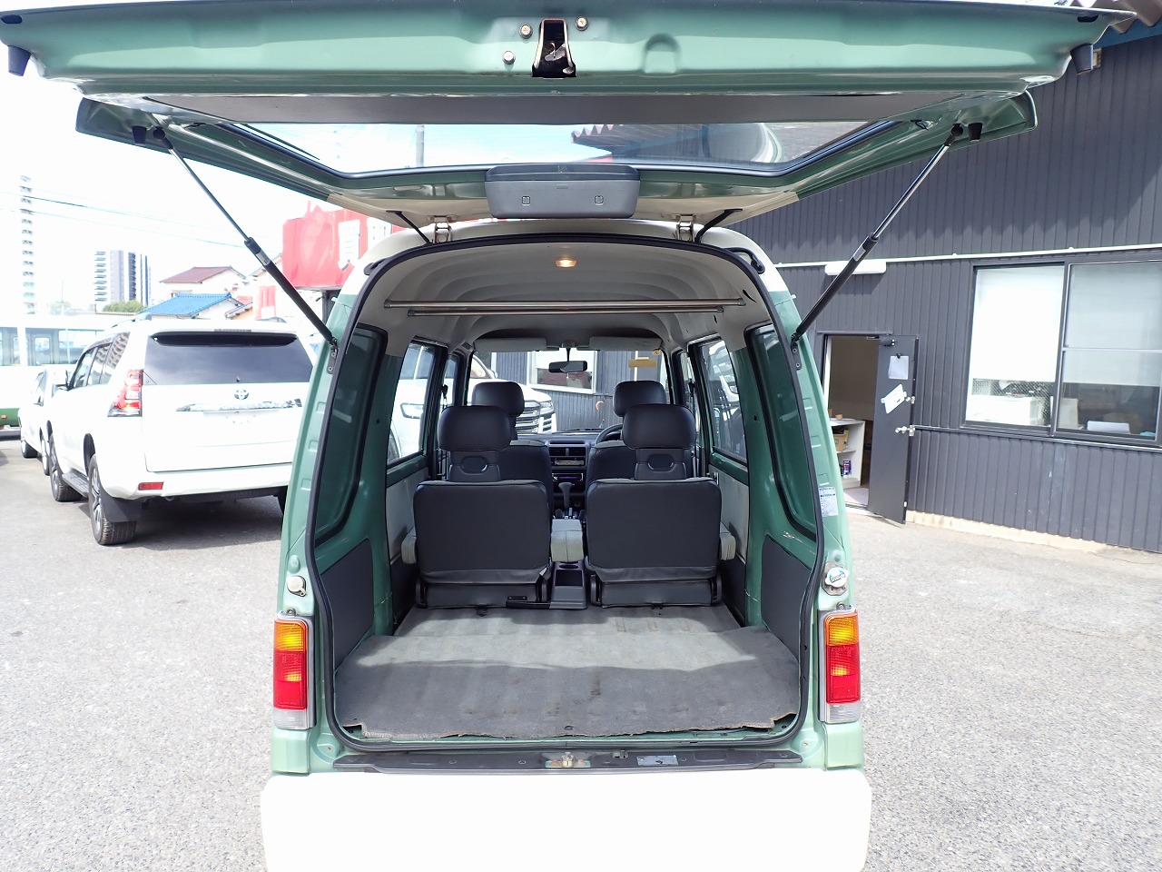 SUBARU Sambar Diaz
