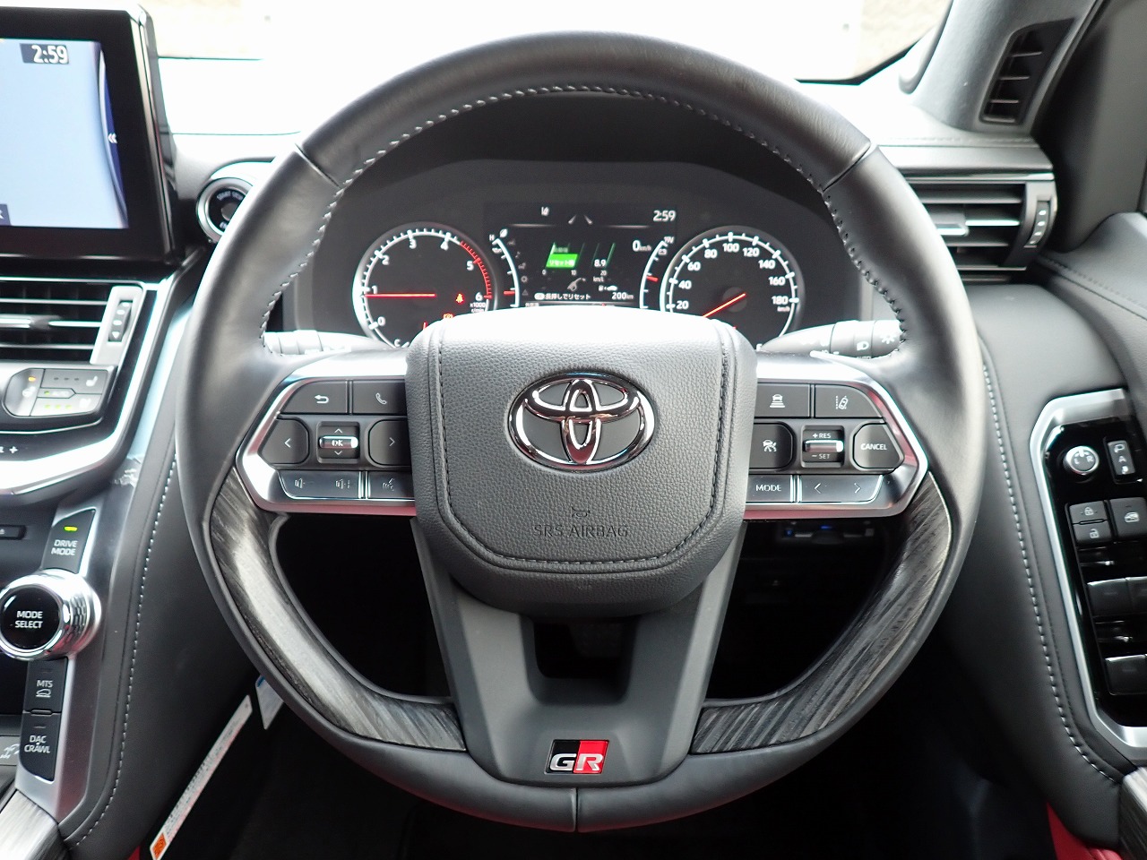 TOYOTA Land Cruiser