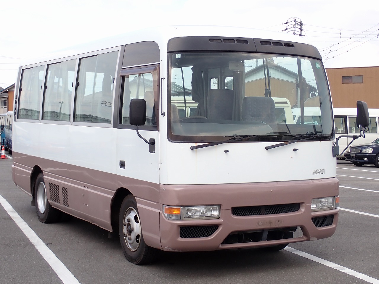 NISSAN Civilian Bus
