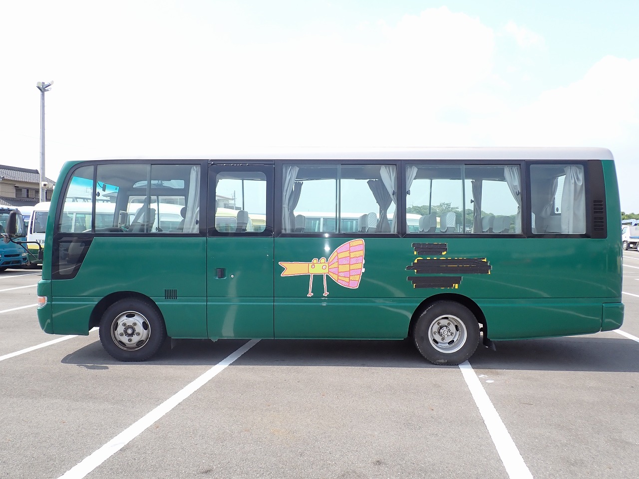 NISSAN Civilian Bus