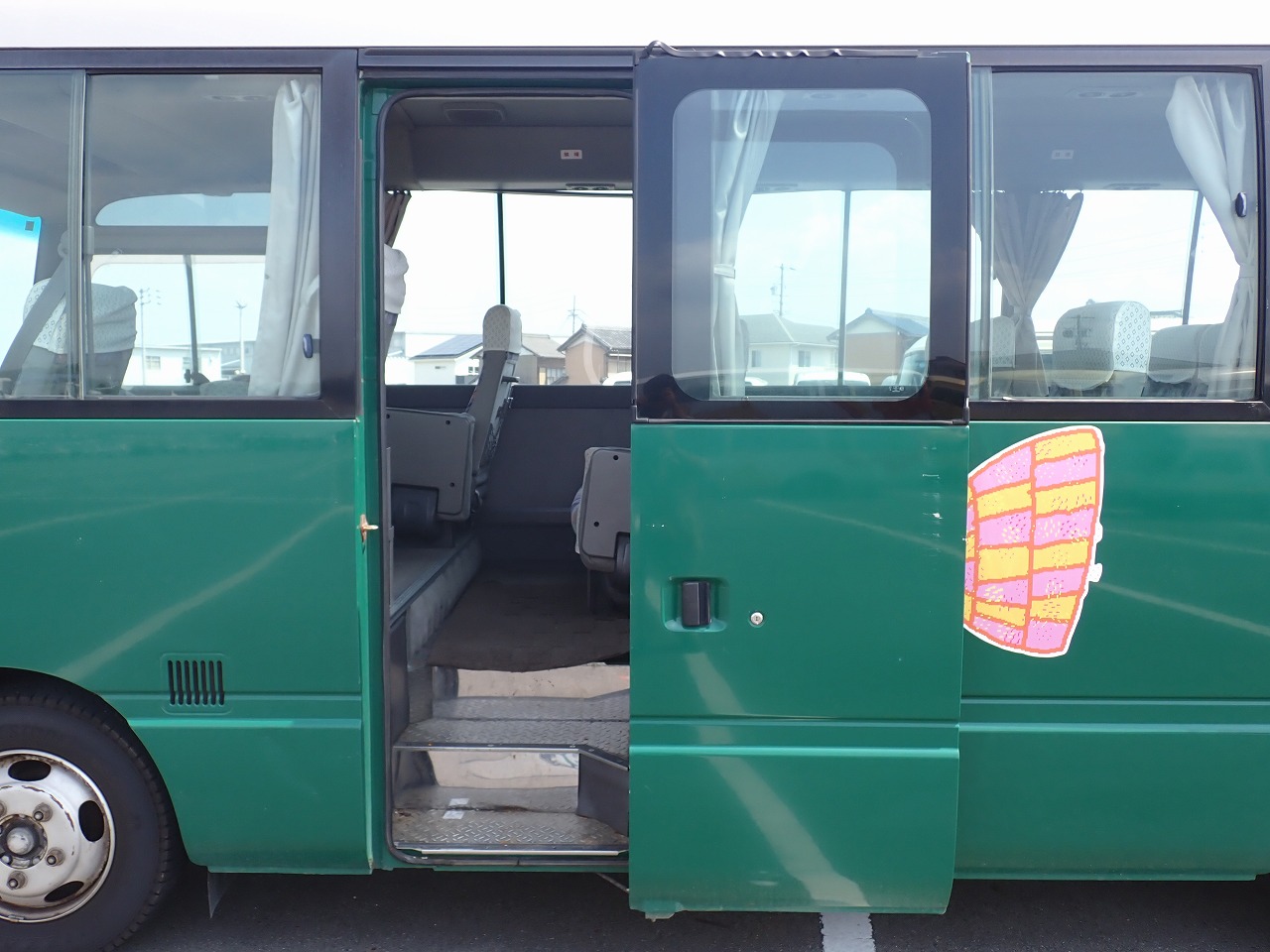 NISSAN Civilian Bus