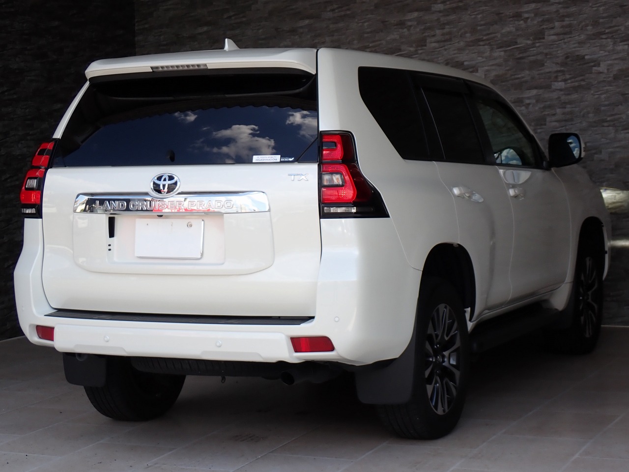 TOYOTA Land Cruiser Prado
