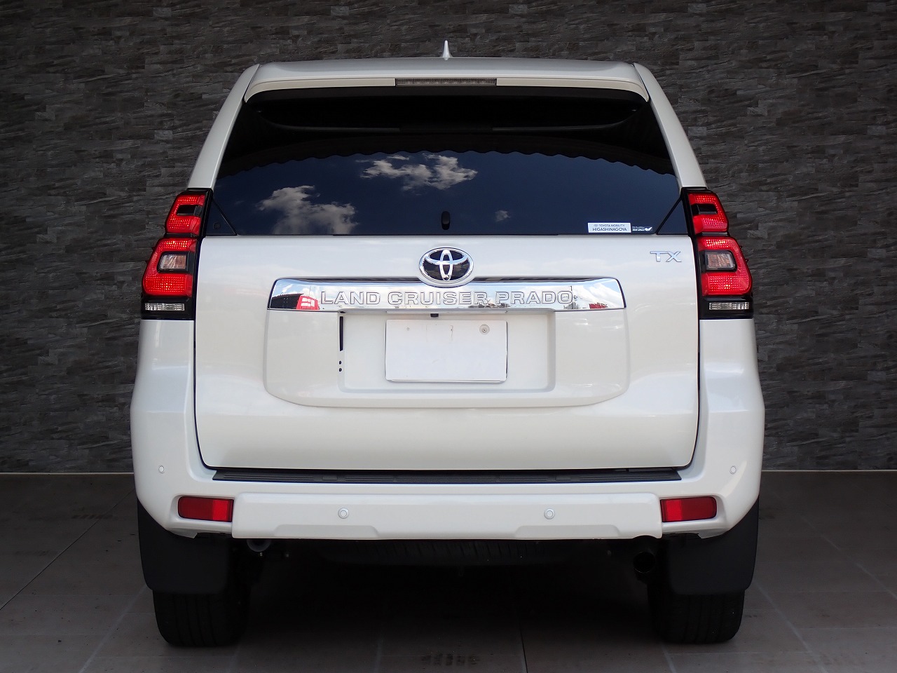 TOYOTA Land Cruiser Prado