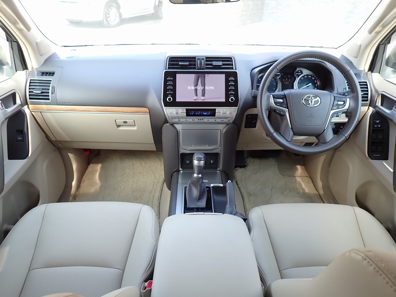 TOYOTA Land Cruiser Prado