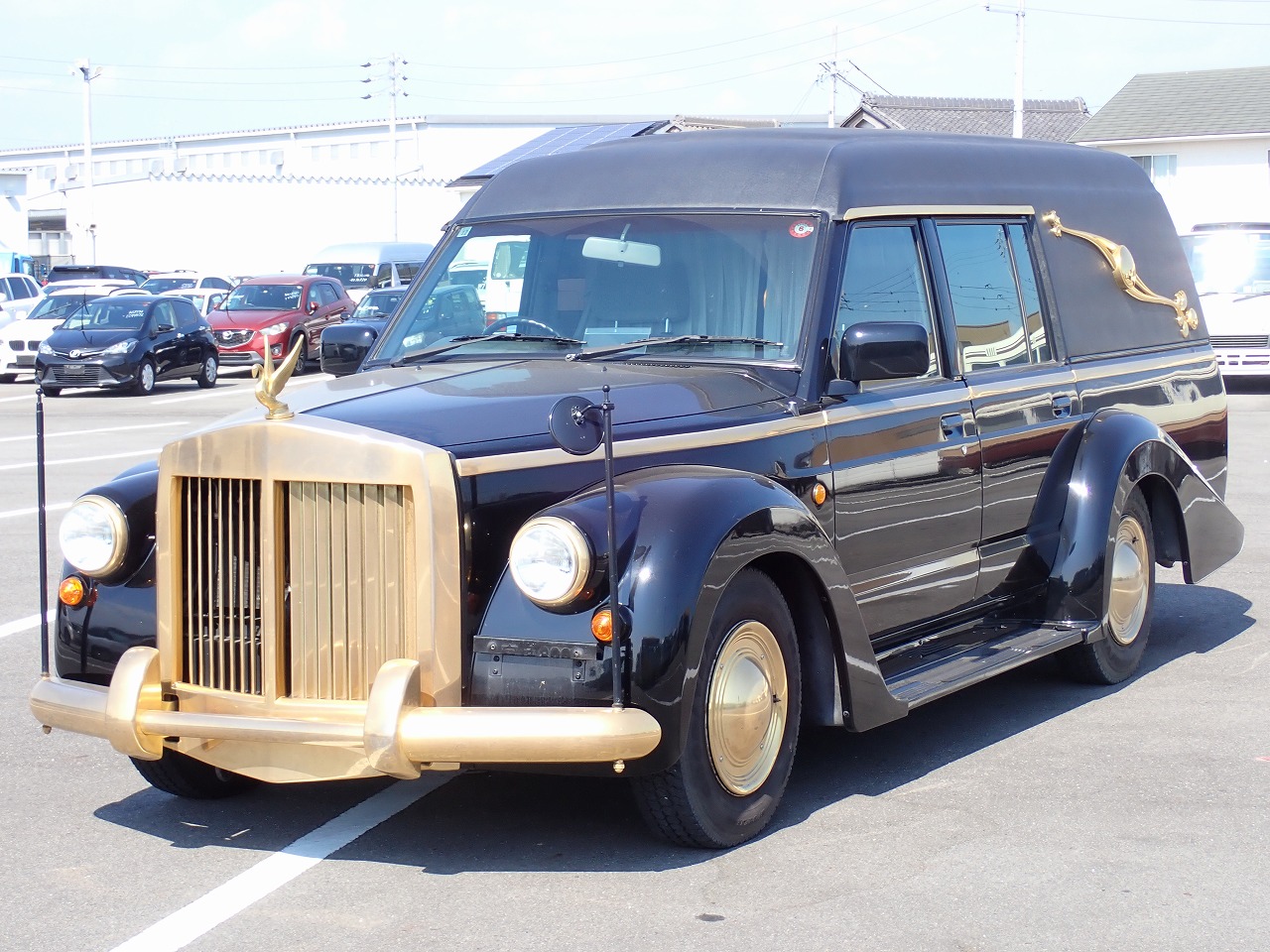 NISSAN Safari