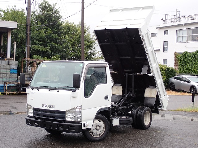 ISUZU Elf Truck