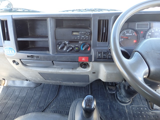 ISUZU Elf Truck