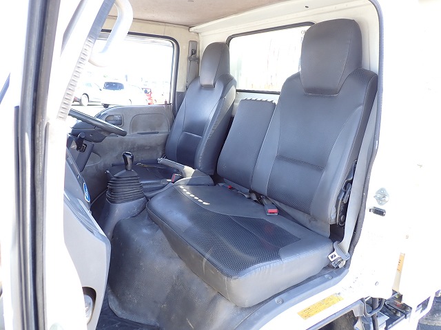 ISUZU Elf Truck