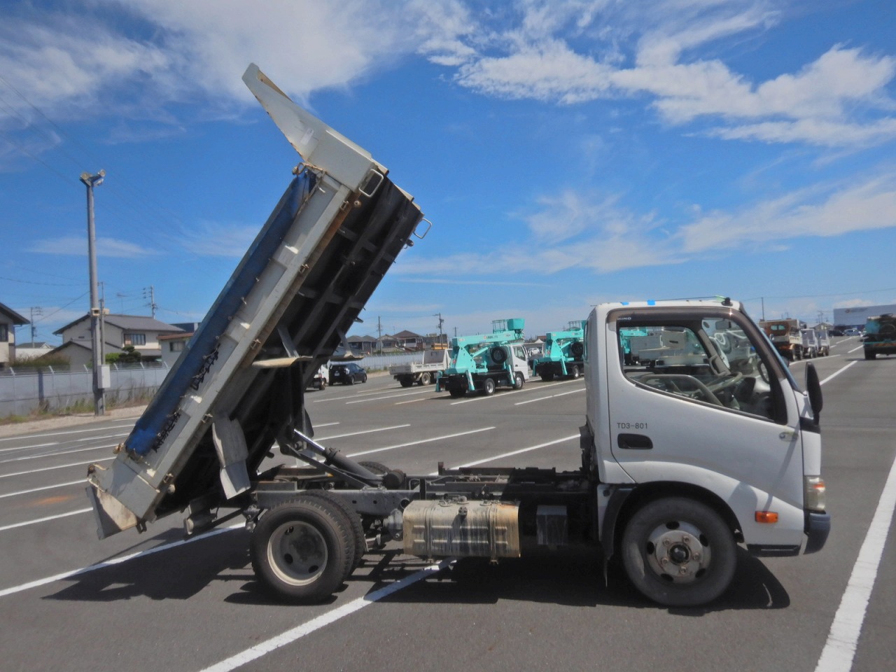 HINO Dutro