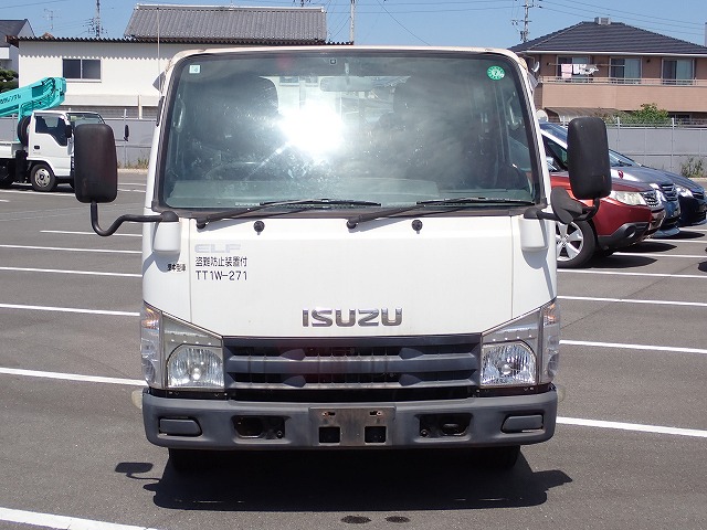 ISUZU Elf Truck