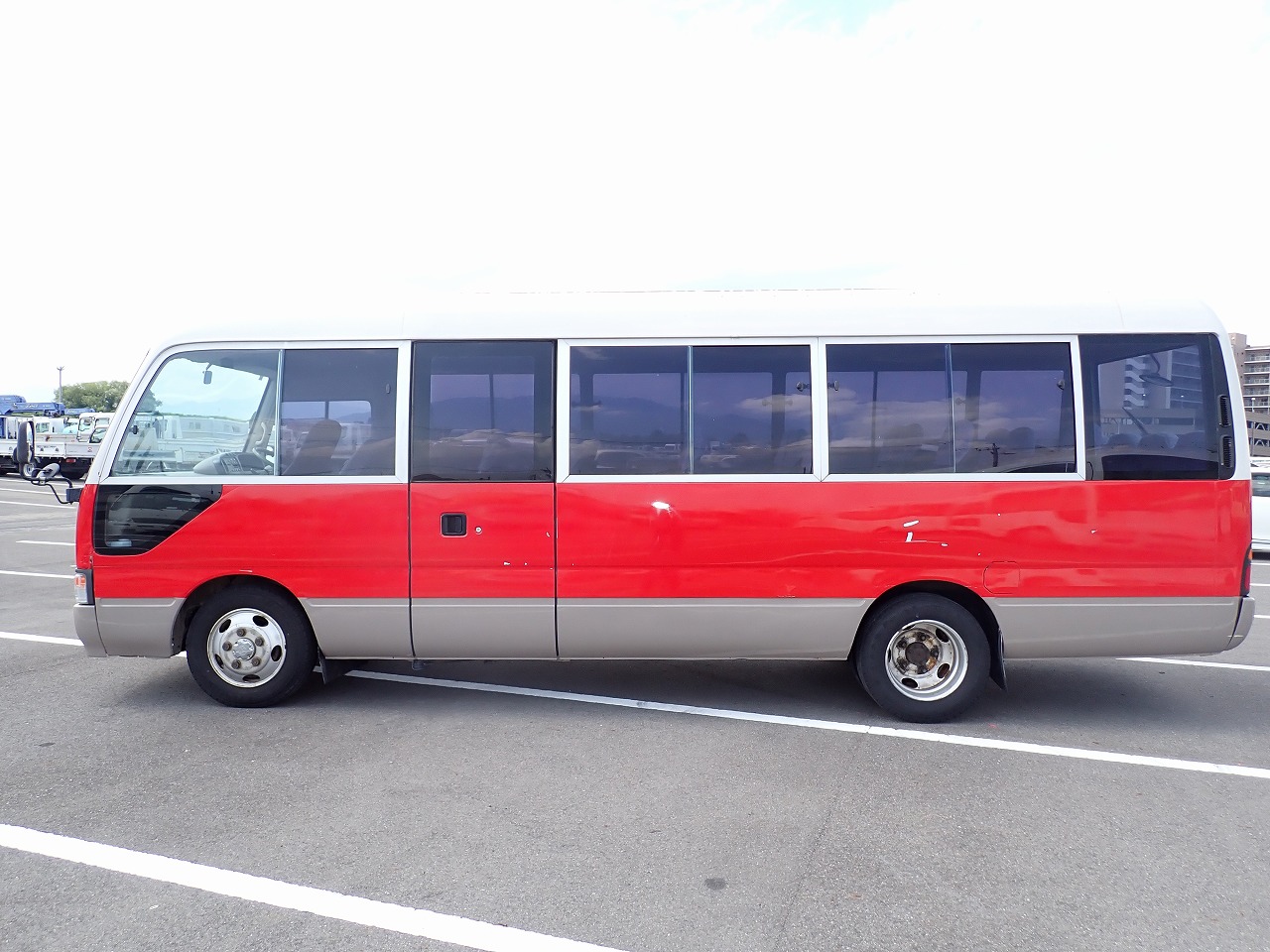 TOYOTA Coaster