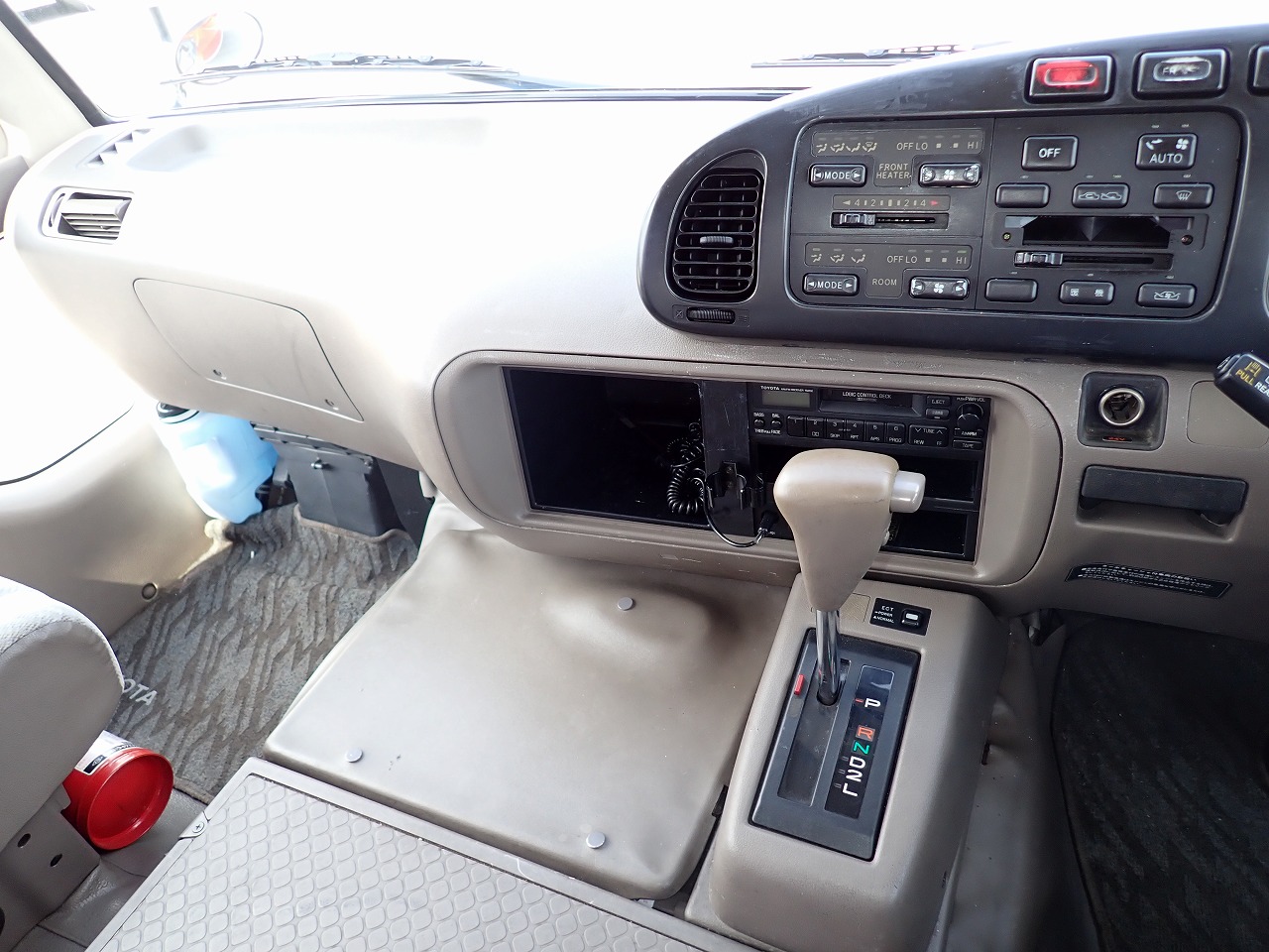 TOYOTA Coaster