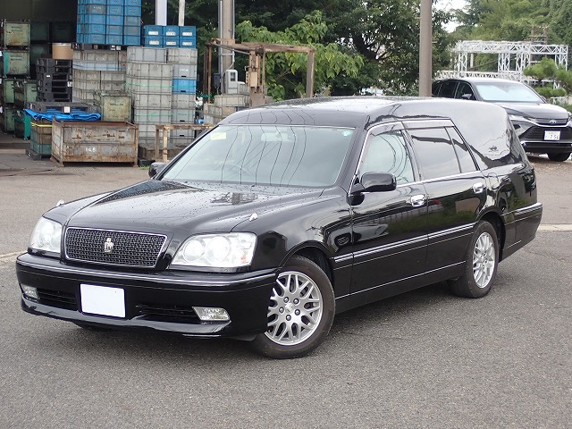 TOYOTA Crown Estate
