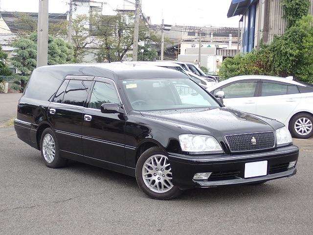 TOYOTA Crown Estate