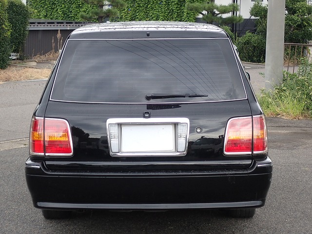 TOYOTA Crown Estate