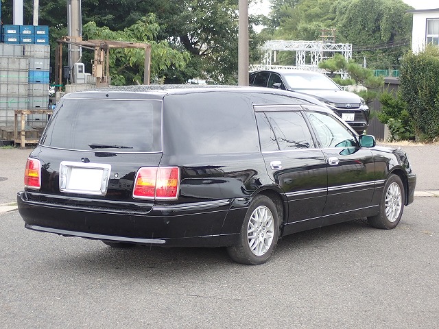 TOYOTA Crown Estate