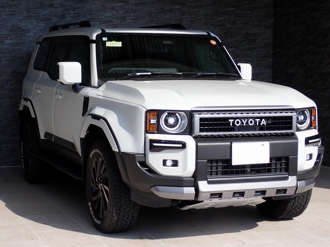 TOYOTA Land Cruiser 250